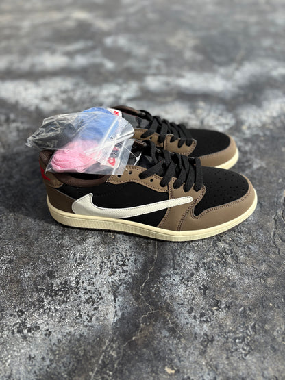Black & brown Sneakers