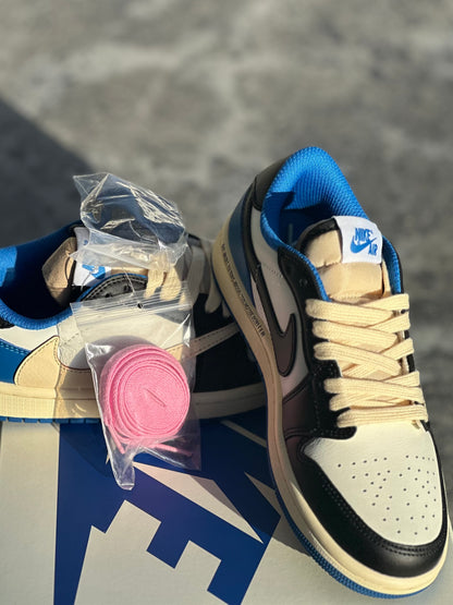 Dunk Low Pro “Soft Horizon” Sneakers